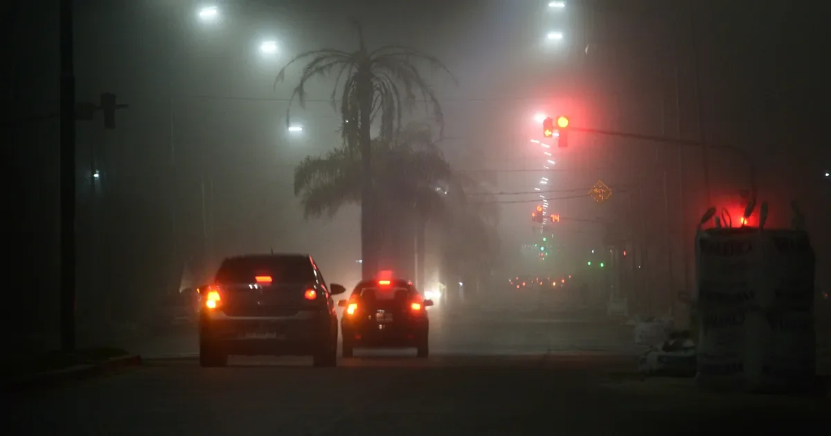 Defensa Civil advierte a los vecinos de Ensenada sobre el regreso de la densa niebla