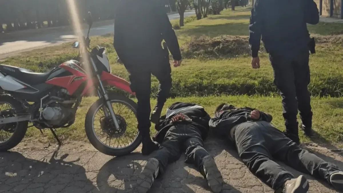 Detenidos tras una intensa persecución: robaron motos en La Plata