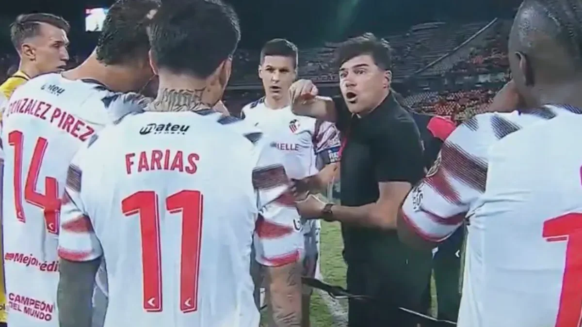 La CONMEBOL implementa pausas de hidratación para proteger a los futbolistas en el torneo