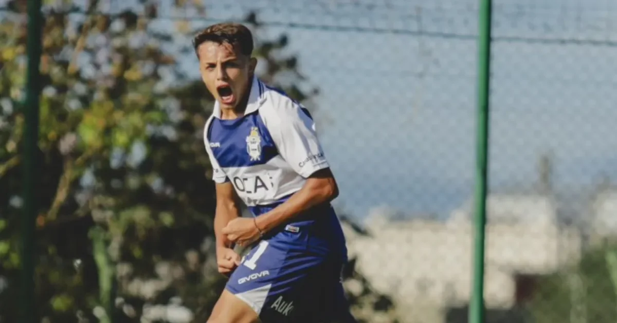 La figura de la Reserva de Gimnasia brilla con dos goles y desafía a Zaniratto en la competencia.