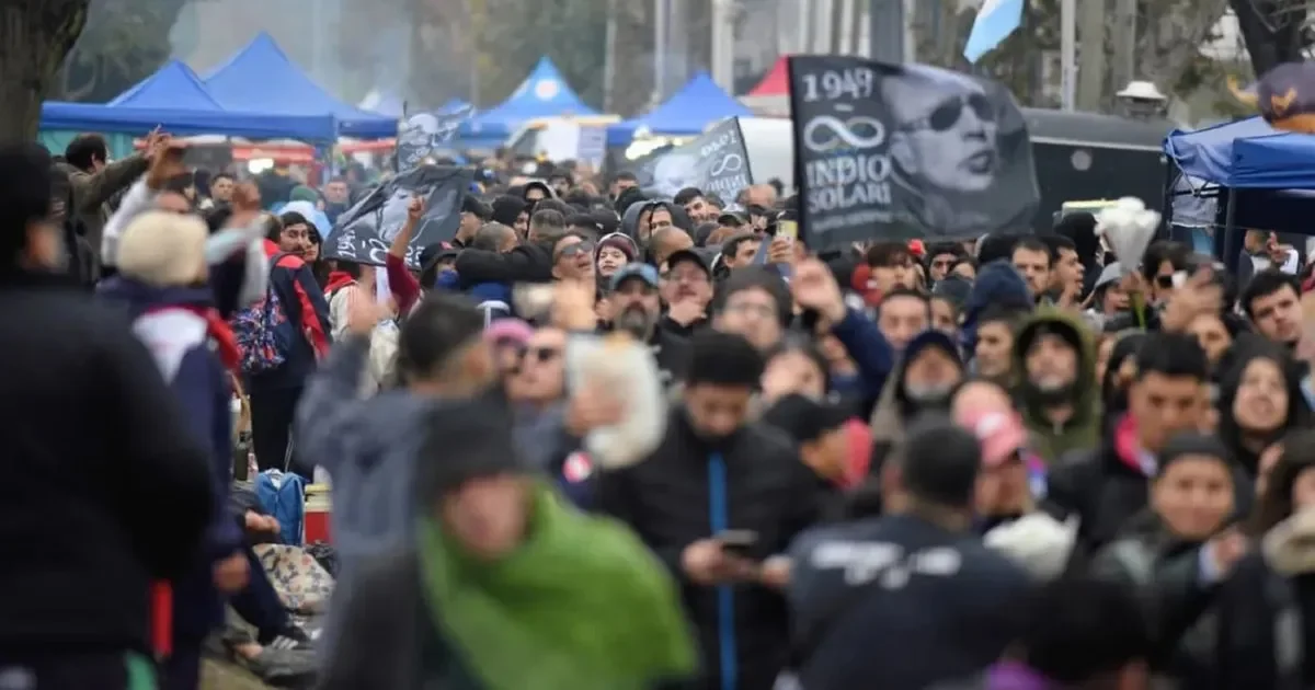 La Plata se despide del Indio Solari: un adiós que une a miles de fanáticos