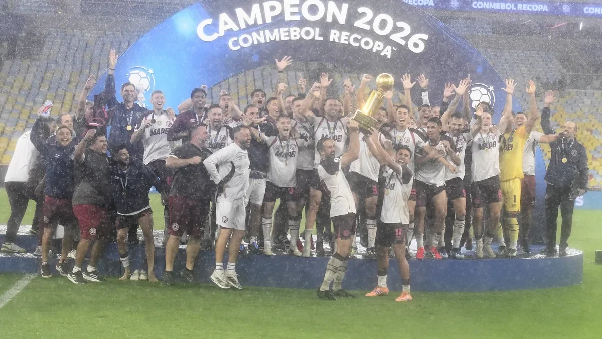 Lanús se consagra campeón de la Recopa Sudamericana con Rodrigo Castillo destacado