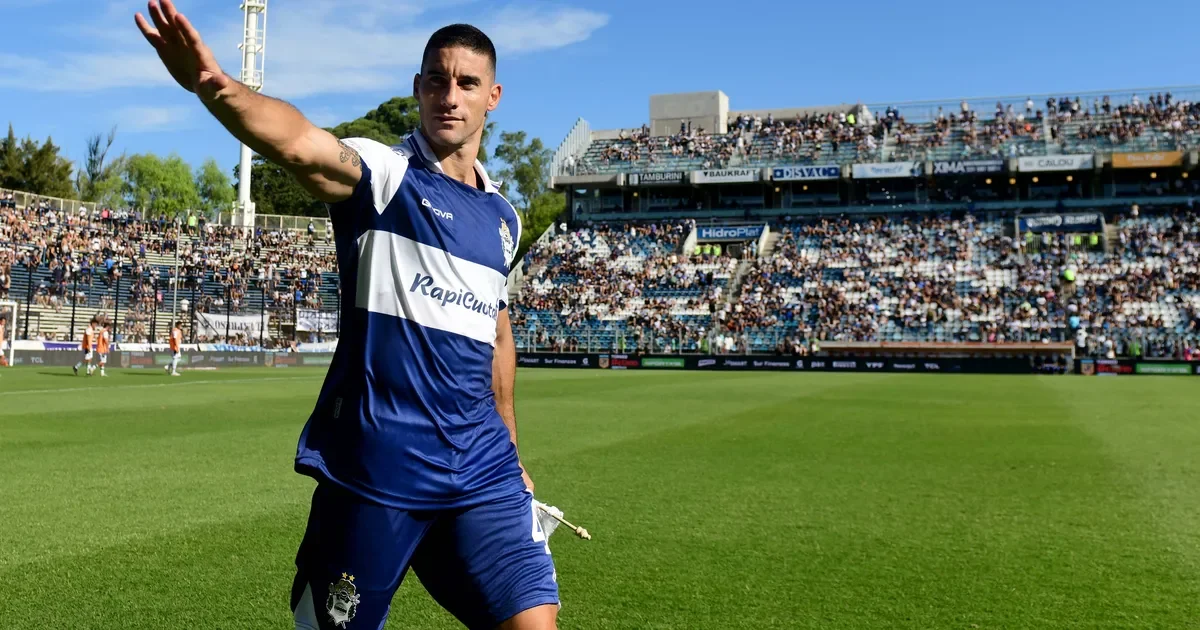 Leonardo Morales: su emotiva transición de Gimnasia a la gloria en Belgrano