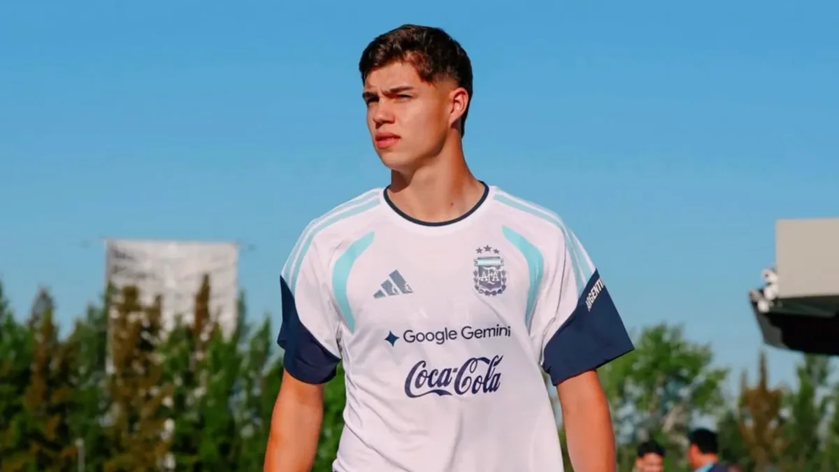 Tomás Palacios se destaca en el entrenamiento de la Selección Argentina en La Plata