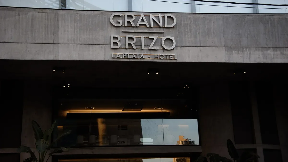 Vecinos de La Plata preocupados por malversación de fondos en construcción de Hotel Brizo